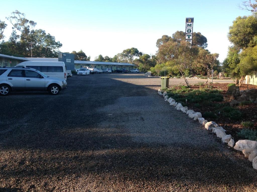 Murray Bridge Motor Inn Eksteriør billede