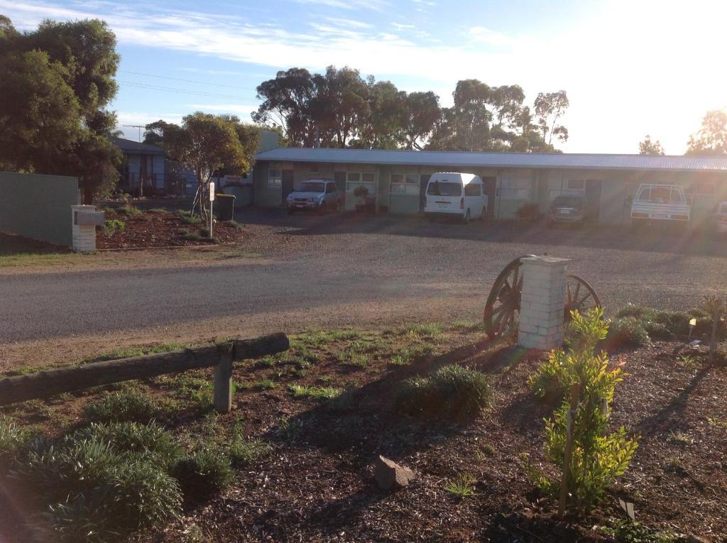 Murray Bridge Motor Inn Eksteriør billede