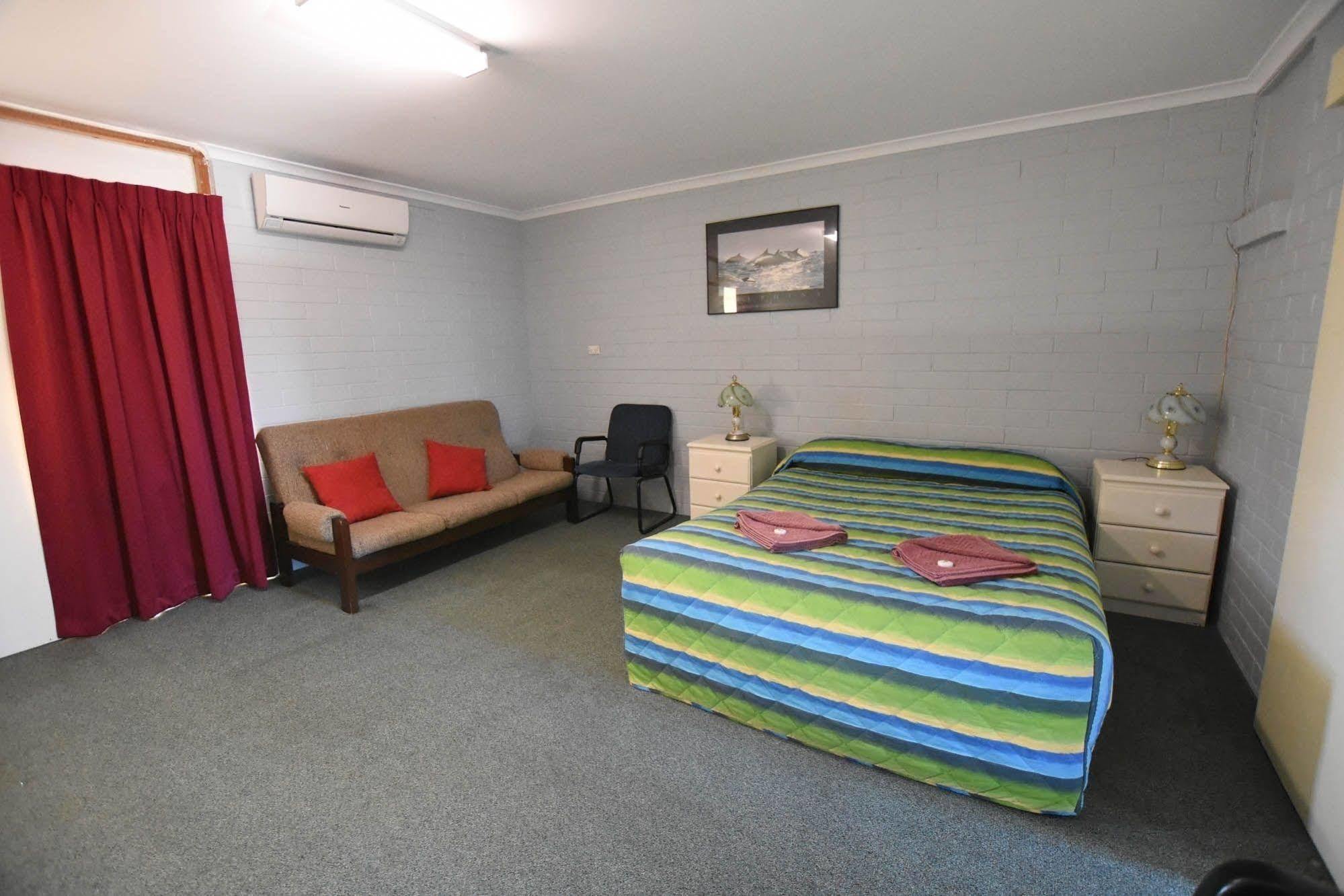 Murray Bridge Motor Inn Eksteriør billede