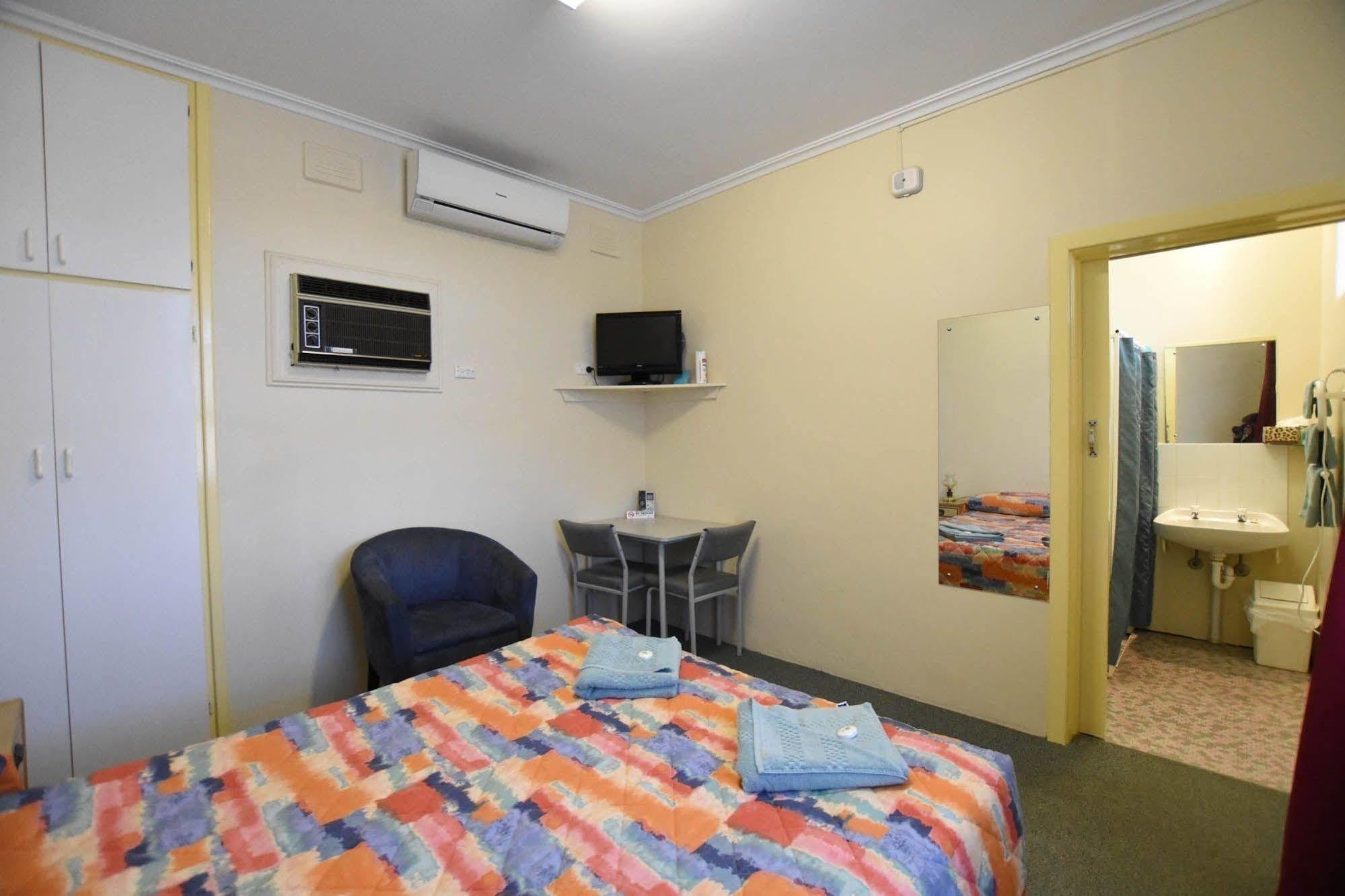 Murray Bridge Motor Inn Eksteriør billede